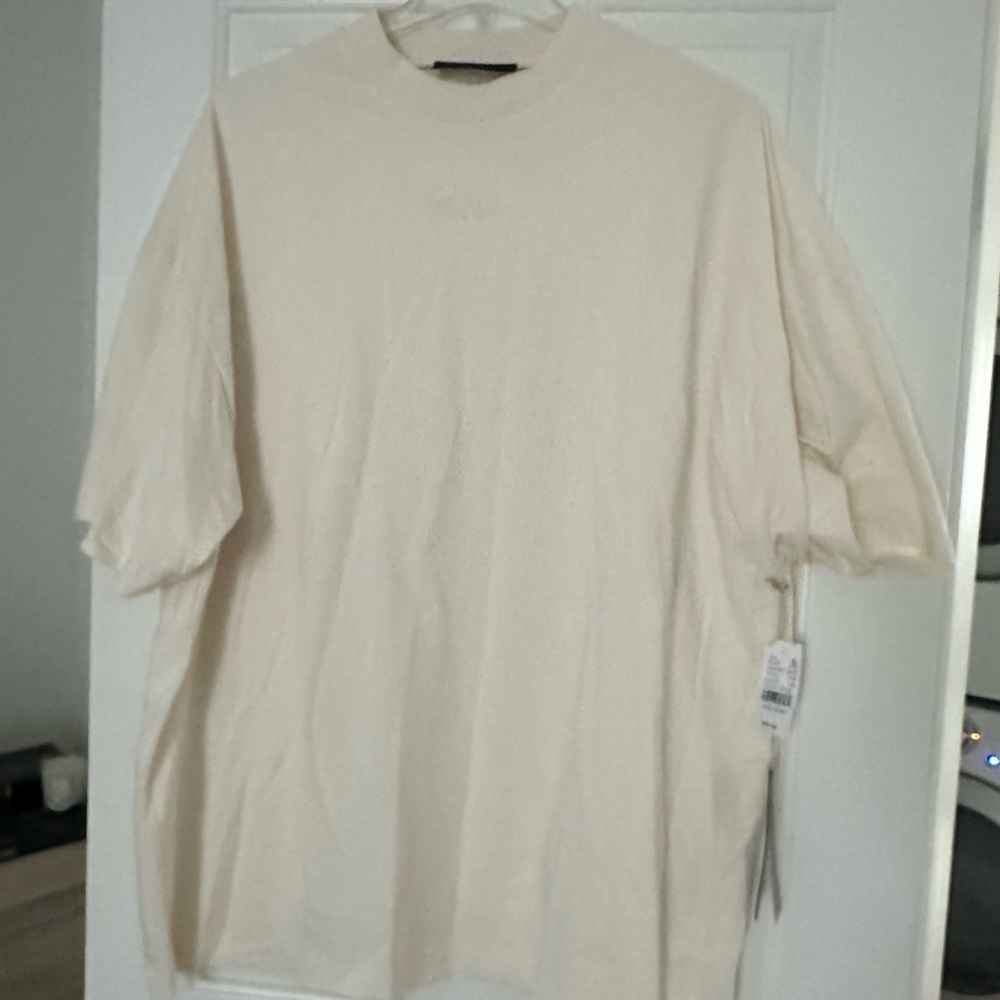 ESSENTIALS FEAR OF GOD